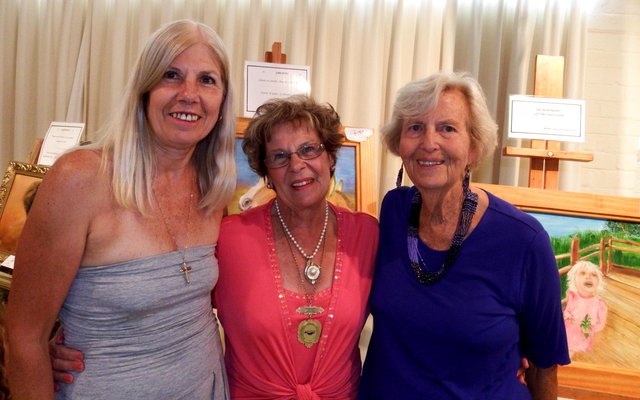 From ltr Julia Barlow, Alderlady Nicolette Botha-Guthrie and Olga Swanepoel